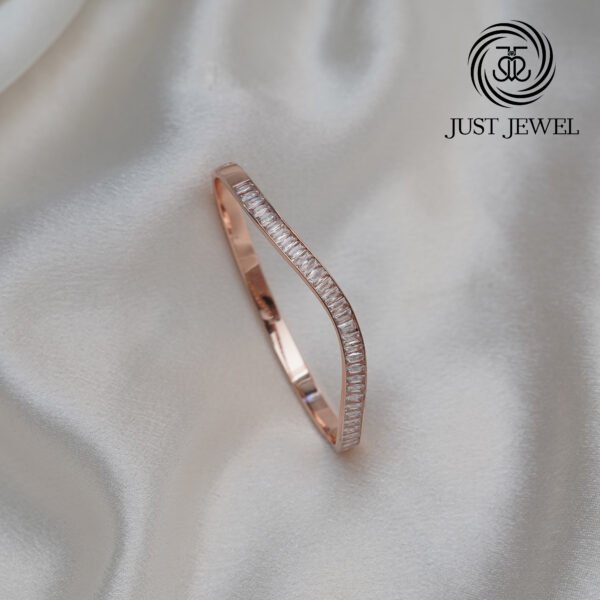 White Diamond Bracelet With Unique Shape By Just Jewel