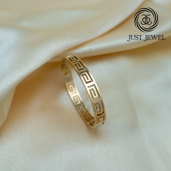 Bracelet With Unique Design By Just Jewel