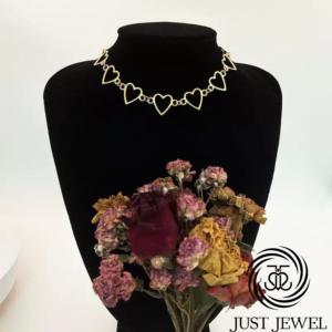 Stylish Heart Neck Choker