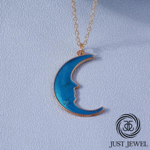 Moon Pendant Chain