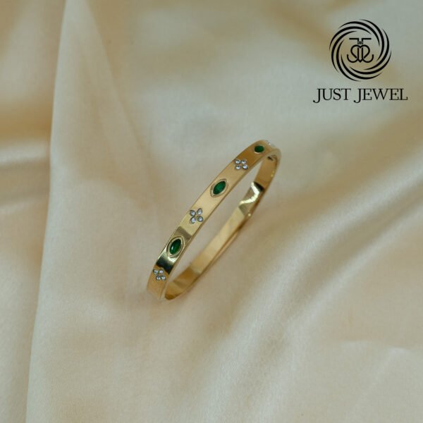 Bracelet With Green Stone and Diamond By Just Jewel