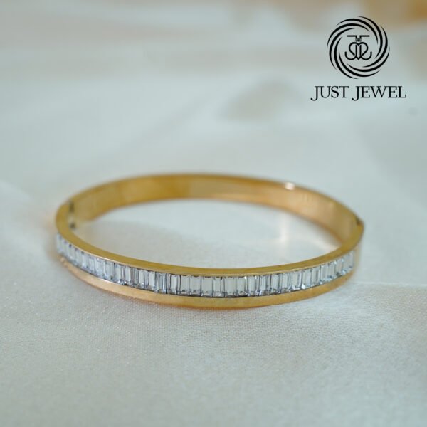 Simple White Diamond Layer Bracelet By Just Jewel