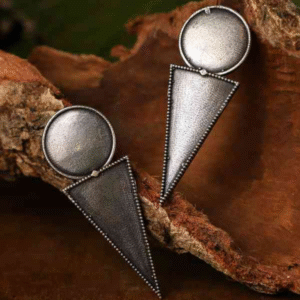 Tribal Noir Geometric Studs
