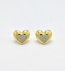 Aurum Crystal Hearts – Gem-Set Gold Studs