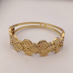 Luxury Leaf Motif Kada 18K Gold Plated Bracelet for Women