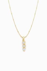 Radiant 18K Gold Plated Triple Heart Drop Pendant Necklace – 316L Stainless Steel, Waterproof & Anti-Tarnish Beaded Chain