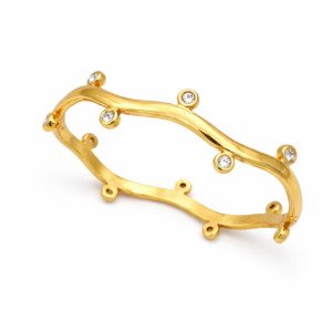 Diagonal Luxe – Premium 18K Gold Plated Grooved Kada (Size 2.6) | Anti-Tarnish Bracelet