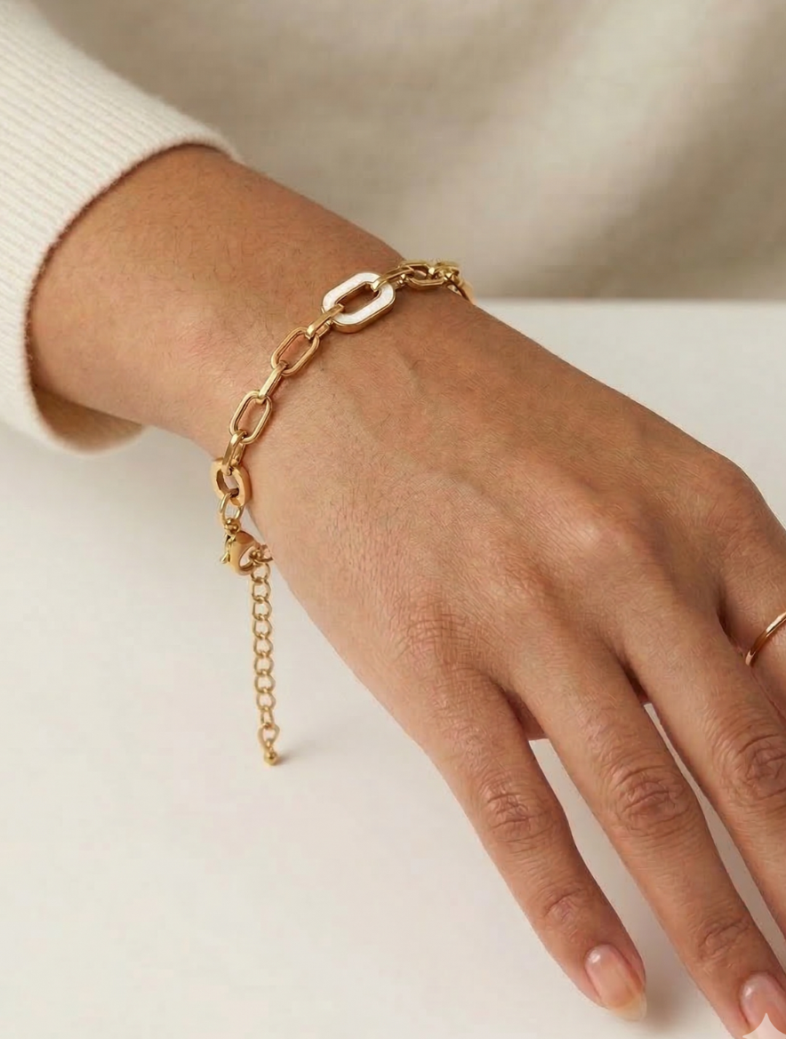 18K Gold Plated Bold Geometric Link Chain Bracelet | Anti-Tarnish & Waterproof Statement Jewelry - Image 3